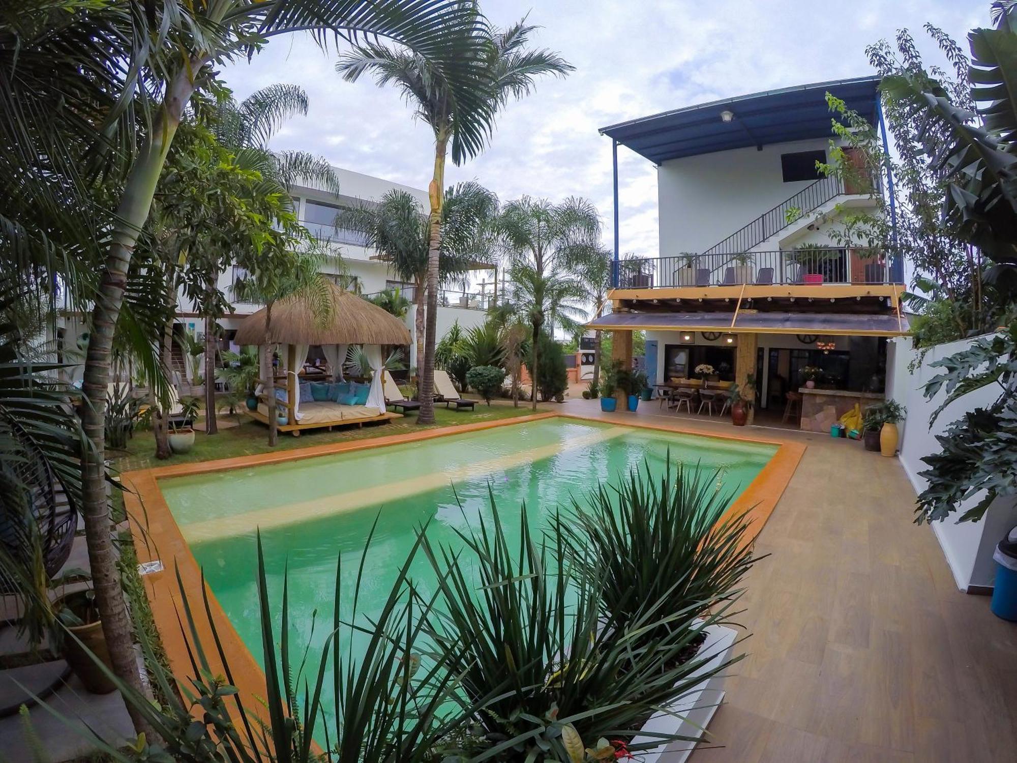 Dos Lunas Aparthotel Dr Juan Eulogio Estigarribia Ngoại thất bức ảnh